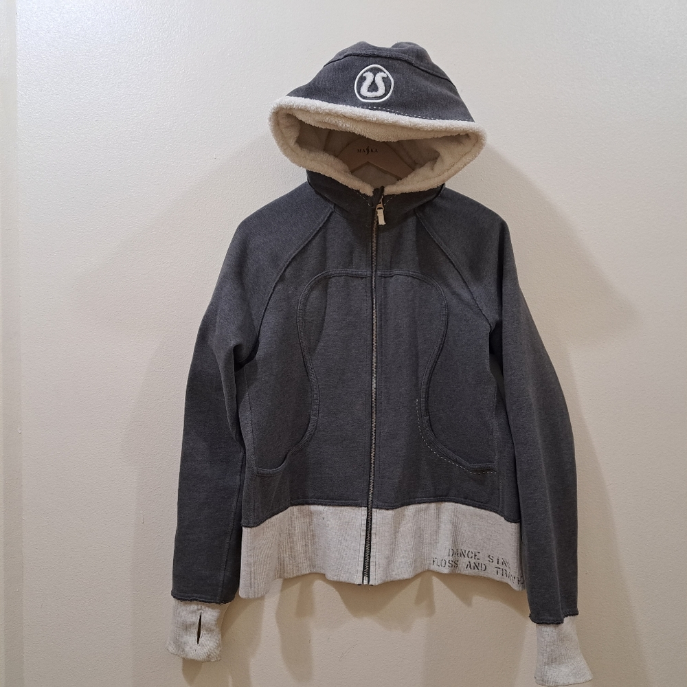 Lululemon Athletica Gray and Cream Hooded Ski Jacket